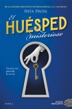 El huésped misterioso