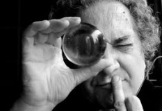 “La literatura nos permite discutir cuestiones políticas”