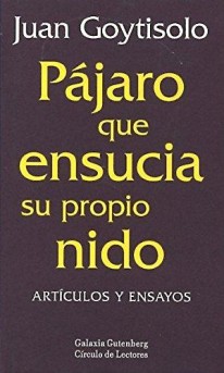 Pájaro que ensucia su propio nido - 